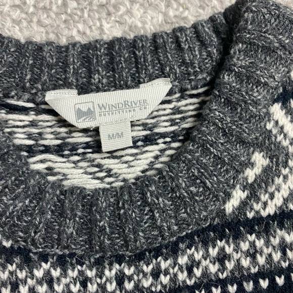 Wool & Acrylic Sweater Size Medium - Picture 3 of 4